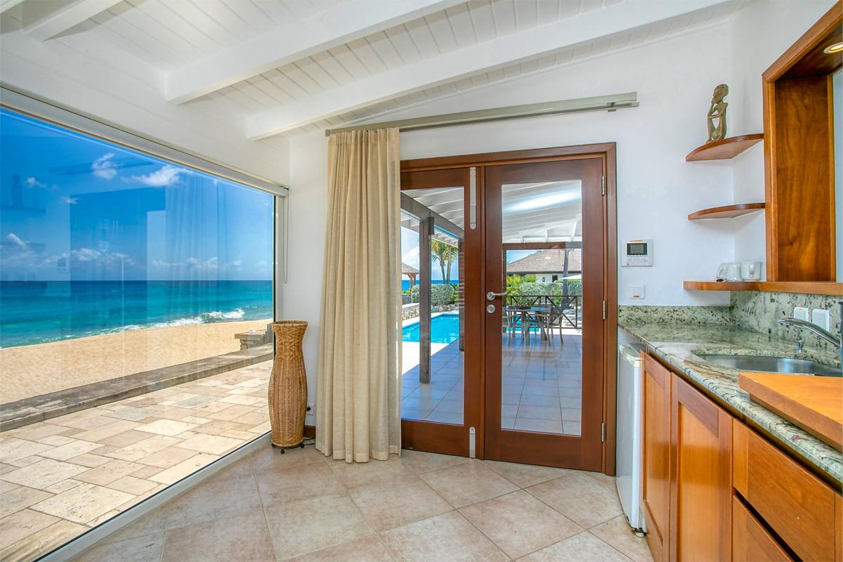 Villa rental St Martin - Bedroom and sea view 1